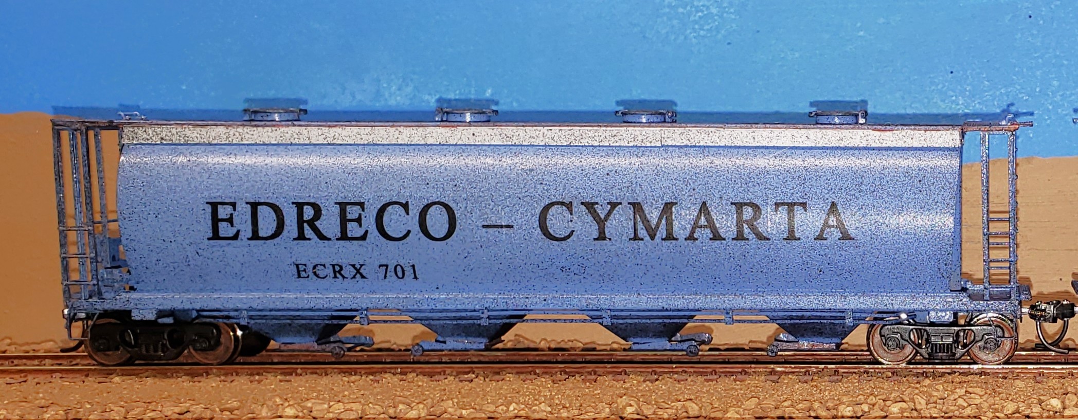 60' Cylindrical Hopper