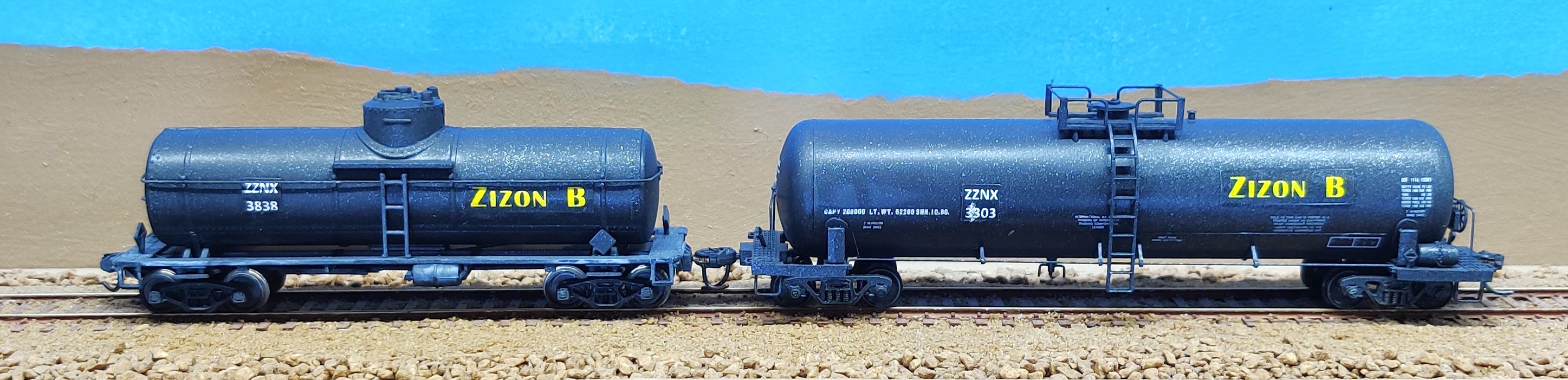 2 Fuel Tankcars