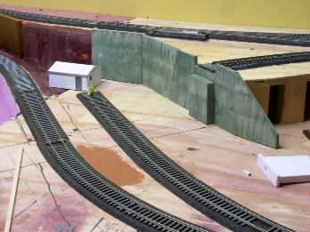 track at the entrance to apogee canyon